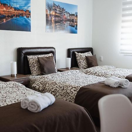 Apartmani Centar Lux New Zrenjanin Ngoại thất bức ảnh