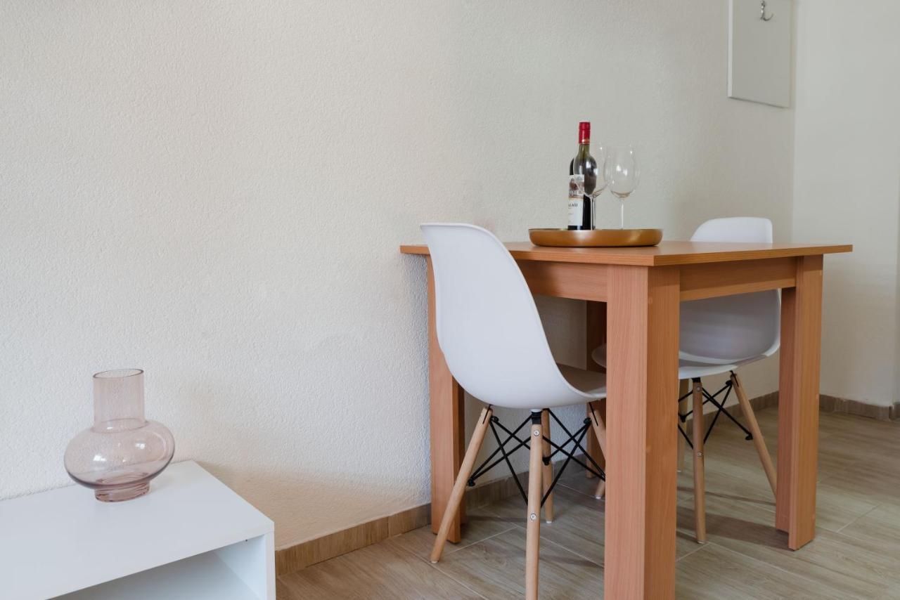 Apartmani Centar Lux New Zrenjanin Ngoại thất bức ảnh