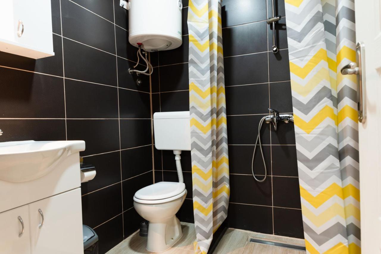 Apartmani Centar Lux New Zrenjanin Ngoại thất bức ảnh